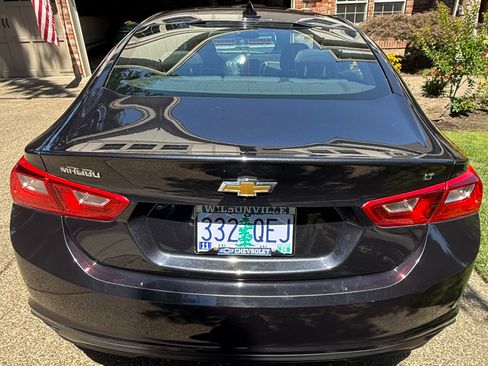Used 2023 Chevrolet Malibu LT FWD image 5