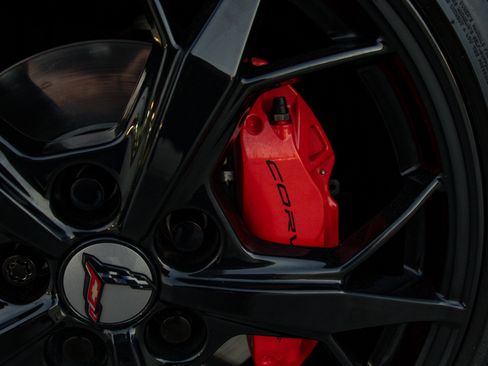 Used 2020 Chevrolet Corvette Stingray Premium Cpe w/ 3LT Preferred Equipment Group image 27