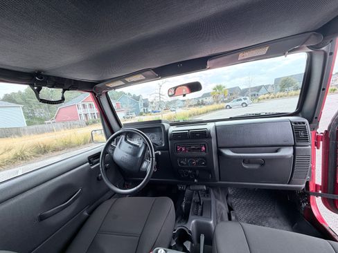 Used 2004 Jeep Wrangler X w/ Wheel Plus Group AWD/4WD image 9