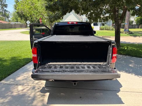 Used 2017 GMC Sierra 1500 2WD Regular Cab w/ Sierra Convenience Package image 14
