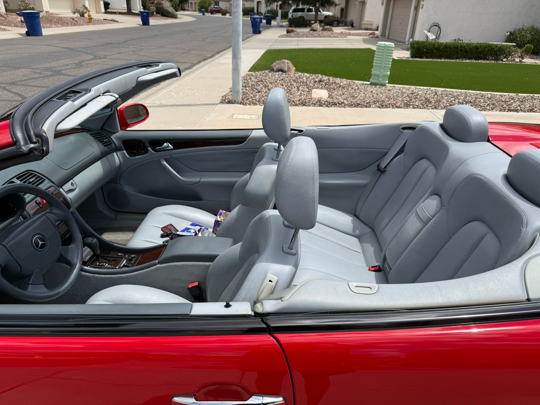 Used 1999 Mercedes-Benz CLK 320 Cabriolet image 14
