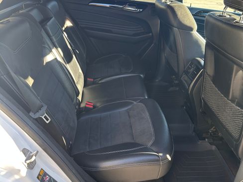 Used 2014 Mercedes-Benz ML 350 4MATIC image 12