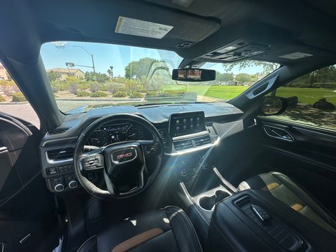 Used 2021 GMC Yukon AT4 w/ AT4 Premium Plus Package AWD/4WD image 8