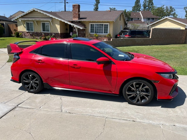 Used 2018 Honda Civic Sport Touring image 6