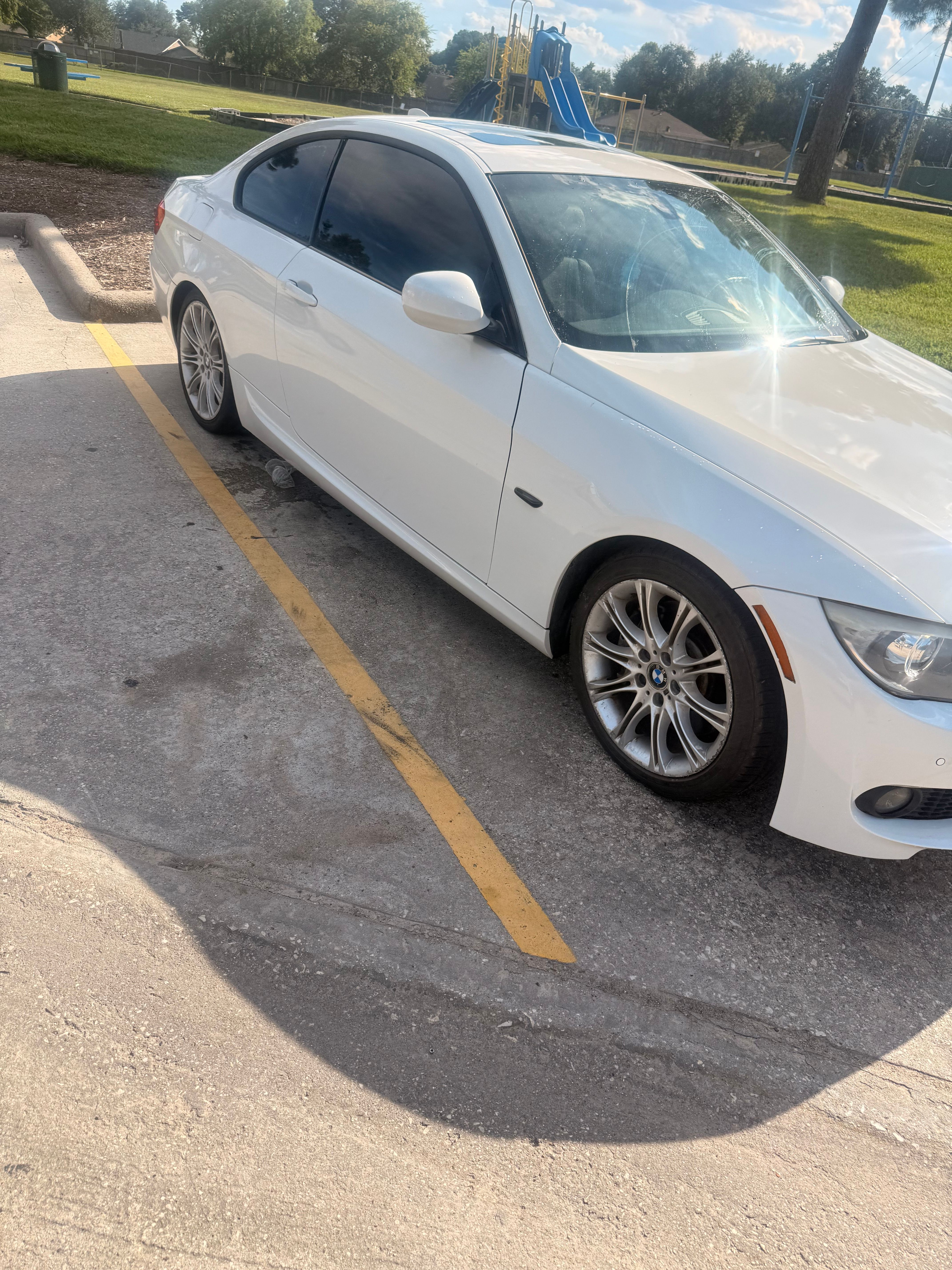 Used 2011 BMW 335i Coupe RWD image 15