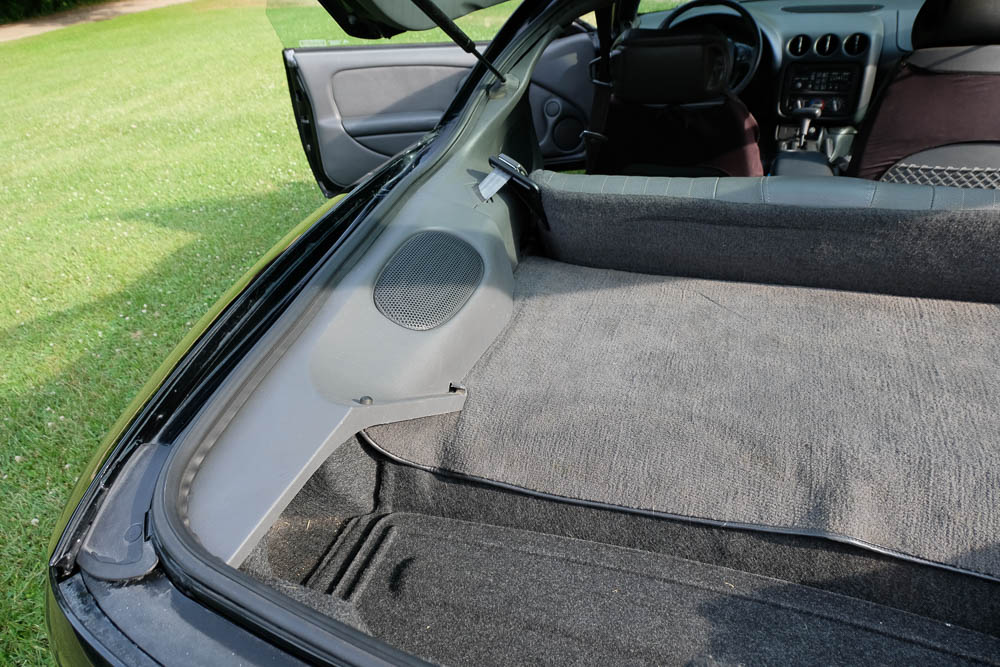 Used 1997 Pontiac Firebird Trans Am RWD image 21
