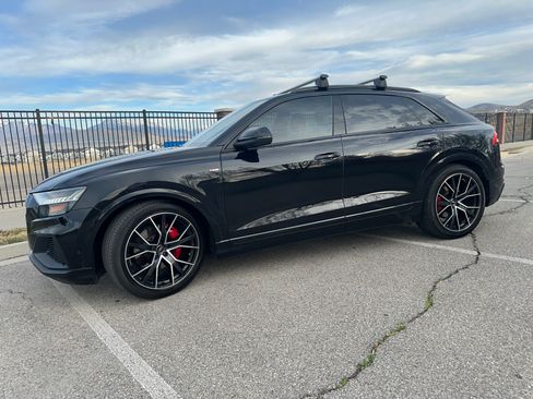 Used 2019 Audi Q8 Prestige image 1