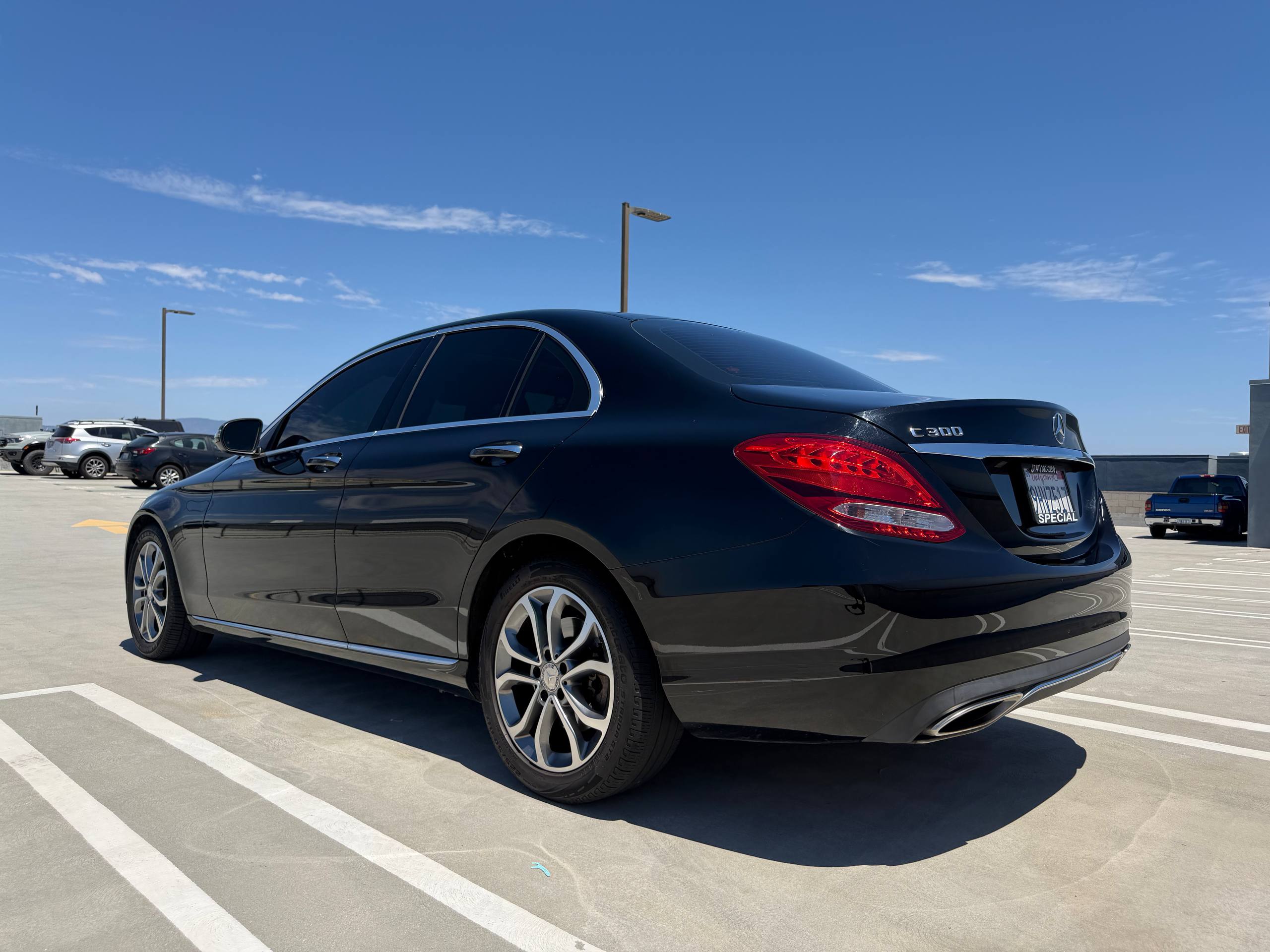 Used 2016 Mercedes-Benz C 300 Sedan image 4