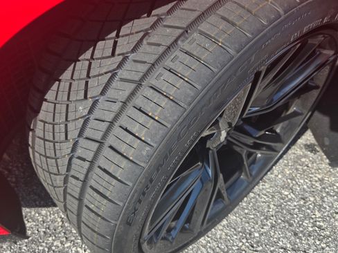 Used 2017 Chevrolet Camaro ZL1 RWD image 19