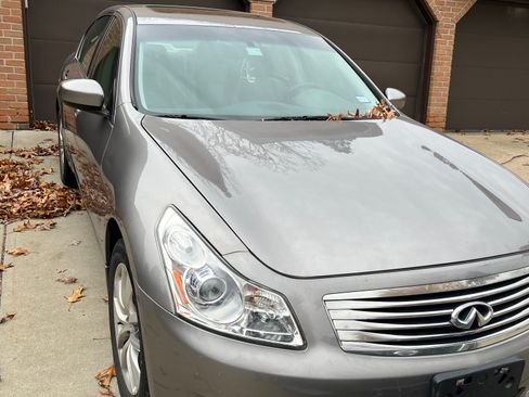 Used 2009 INFINITI G37 37x Sedan 4D w/ Premium Pkg image 6