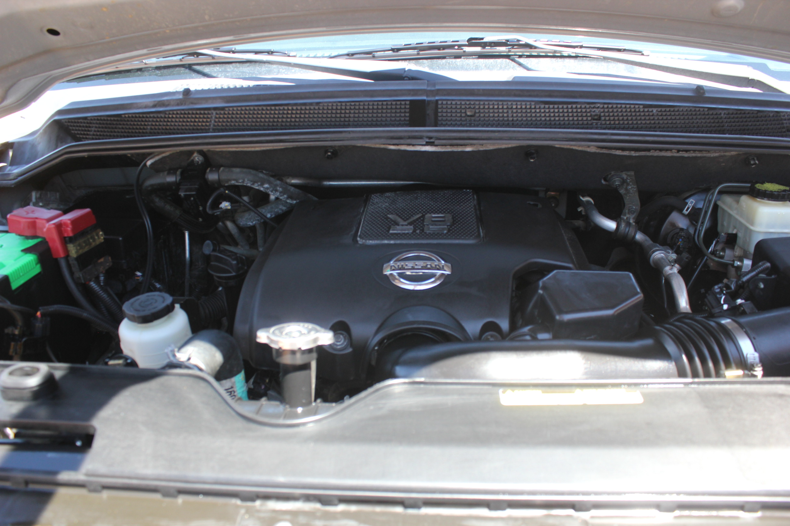 Used 2014 Nissan Armada SV w/ SV Driver Package RWD image 12