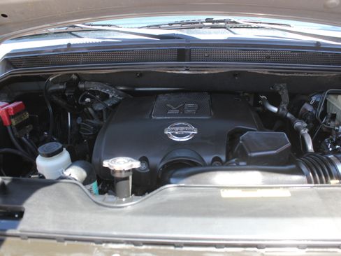 Used 2014 Nissan Armada SV w/ SV Driver Package RWD image 12