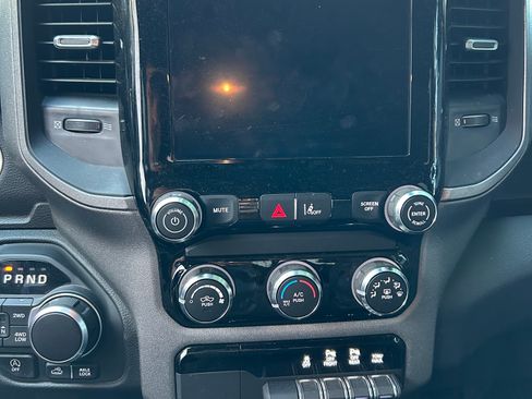 Used 2025 RAM 1500 Classic Warlock AWD/4WD image 7