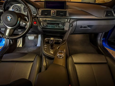 Used 2014 BMW 335i Sedan RWD image 16