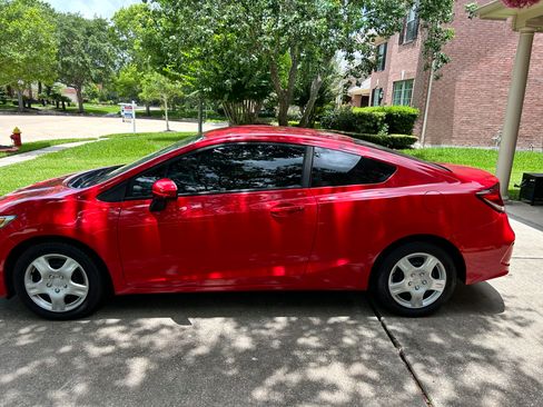 Used 2015 Honda Civic LX image 2