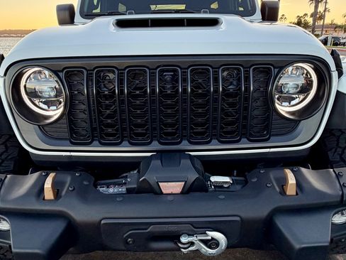 Used 2024 Jeep Wrangler Unlimited Rubicon 392 AWD/4WD image 26