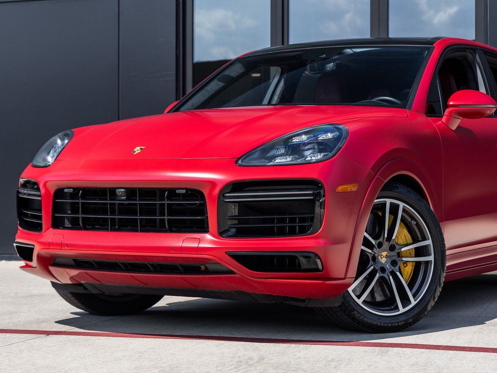 Used 2021 Porsche Cayenne Turbo AWD/4WD image 8