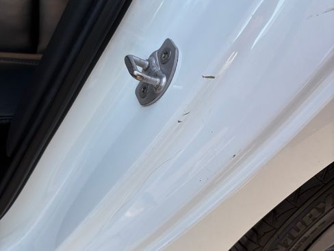 Used 2019 Tesla Model 3 Long Range image 17