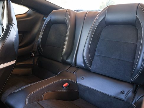 Used 2022 Ford Mustang Shelby GT500 w/ Technology Package image 18