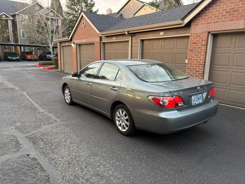 Used 2003 Lexus ES 330 image 19