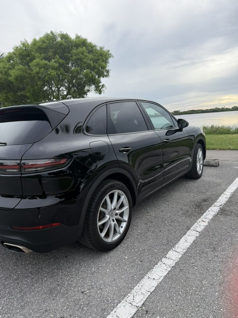 Used 2019 Porsche Cayenne AWD/4WD image 5