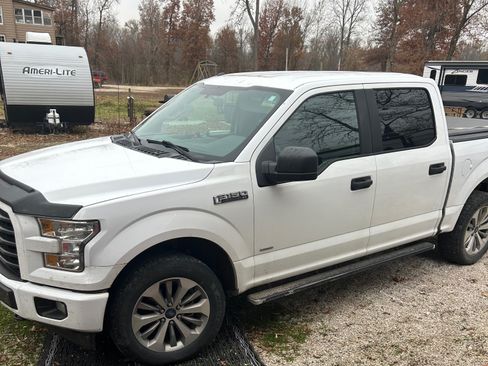 Used 2017 Ford F150 XL w/ Equipment Group 101A Mid image 7