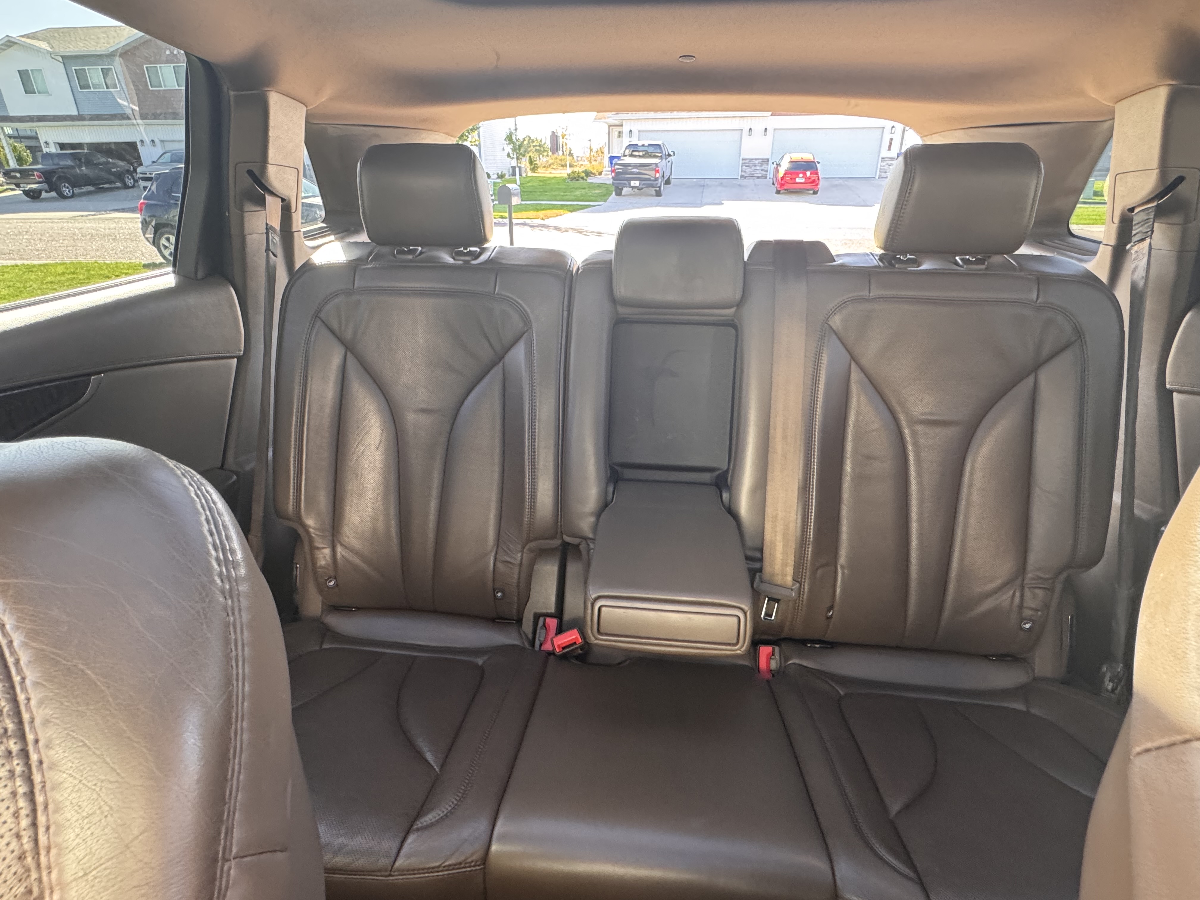 Used 2016 Lincoln MKX Reserve w/ Technology Package AWD/4WD image 13