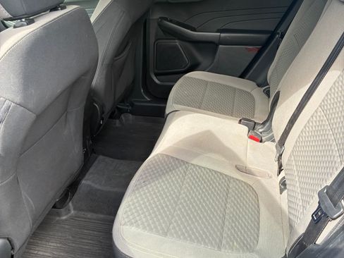 Used 2021 Ford Escape SE AWD/4WD image 9