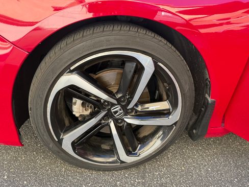Used 2020 Honda Accord Sport image 11