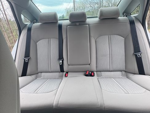 Used 2016 Hyundai Sonata SE image 10