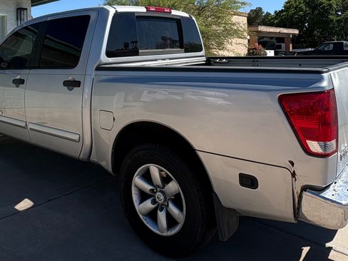 Used 2009 Nissan Titan SE w/ SE Max Utility Pkg RWD image 4