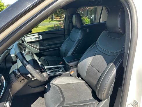 Used 2020 Ford Explorer ST AWD/4WD image 14