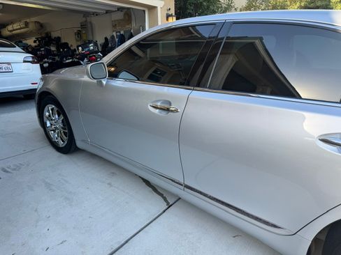 Used 2009 Lexus LS 460 RWD image 4