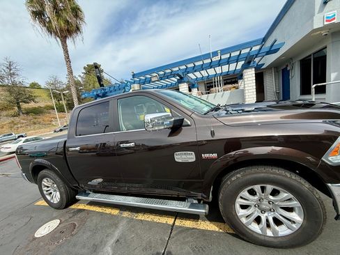 Used 2017 RAM 1500 Laramie Longhorn w/ Convenience Group AWD/4WD image 12