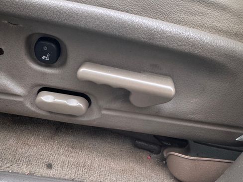 Used 2005 Mercury Mountaineer Premier image 15