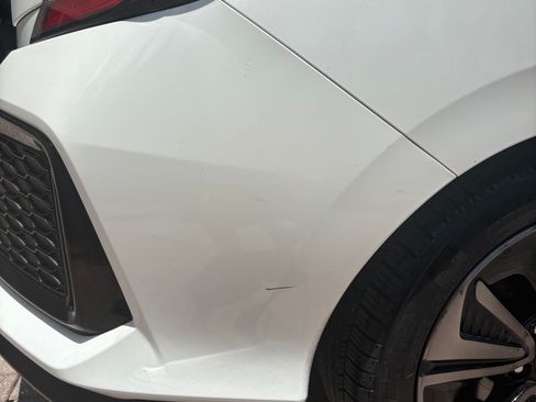 Used 2018 Honda Civic EX image 6