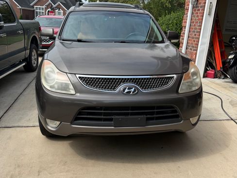 Used 2008 Hyundai Veracruz Limited AWD/4WD image 2