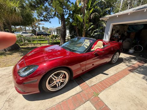 Used 2006 Chevrolet Corvette Convertible w/ Preferred Equipment Group RWD image 14