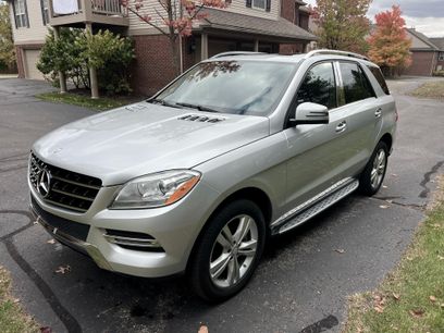 Used 2015 Mercedes-Benz ML 350 ML 350 4MATIC Sport Utility 4D