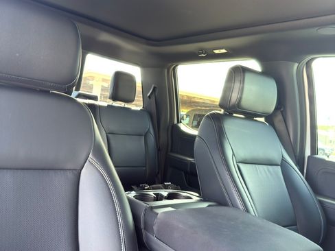 Used 2025 Ford F150 Lariat w/ Equipment Group 502A High image 17