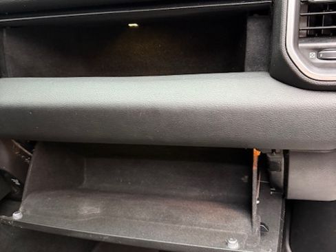 Used 2020 RAM 1500 Laramie image 13