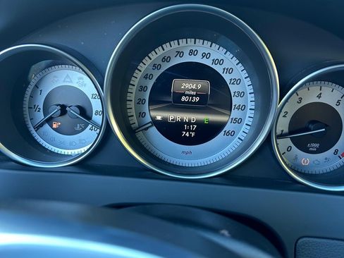 Used 2013 Mercedes-Benz C 250 Sedan image 21