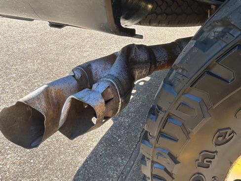 Used 2015 Ford F250 XL w/ Power Equipment Group AWD/4WD image 14