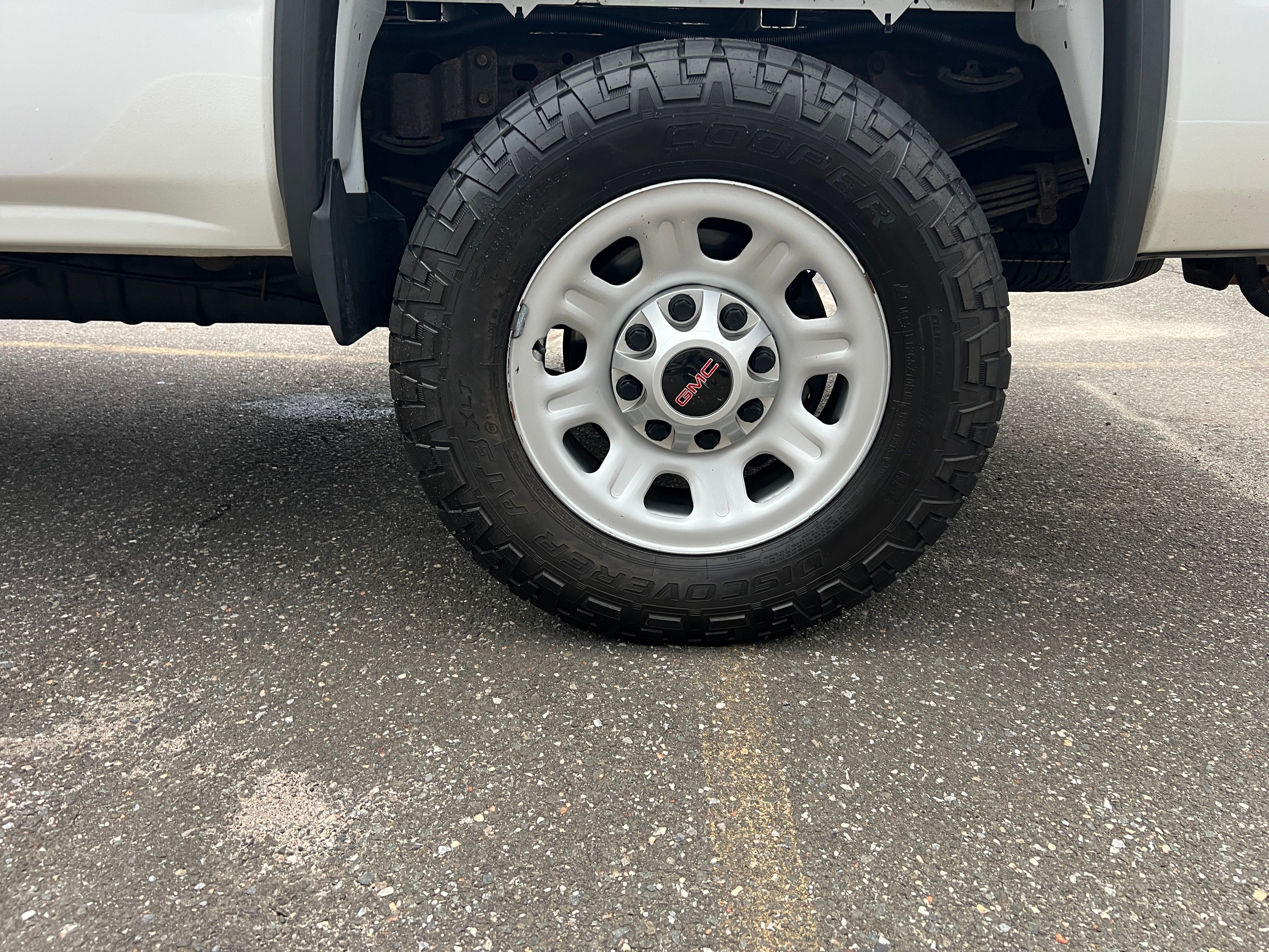 Used 2016 GMC Sierra 3500 4x4 Crew Cab w/ Sierra Convenience Package image 19