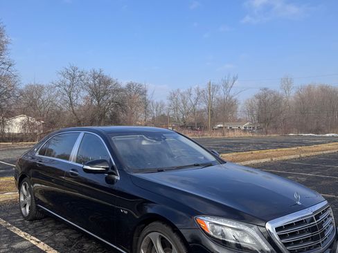 Used 2016 Mercedes-Benz Maybach S 600 image 2