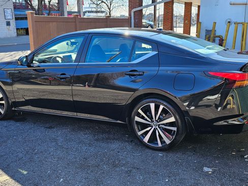 Used 2019 Nissan Altima 2.5 SR image 5