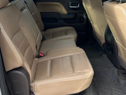 Used 2017 GMC Sierra 2500 Denali w/ Duramax Plus Package image 8