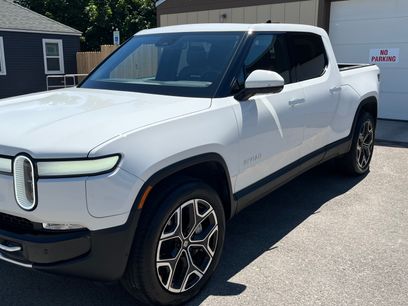 Used 2024 Rivian R1T Adventure