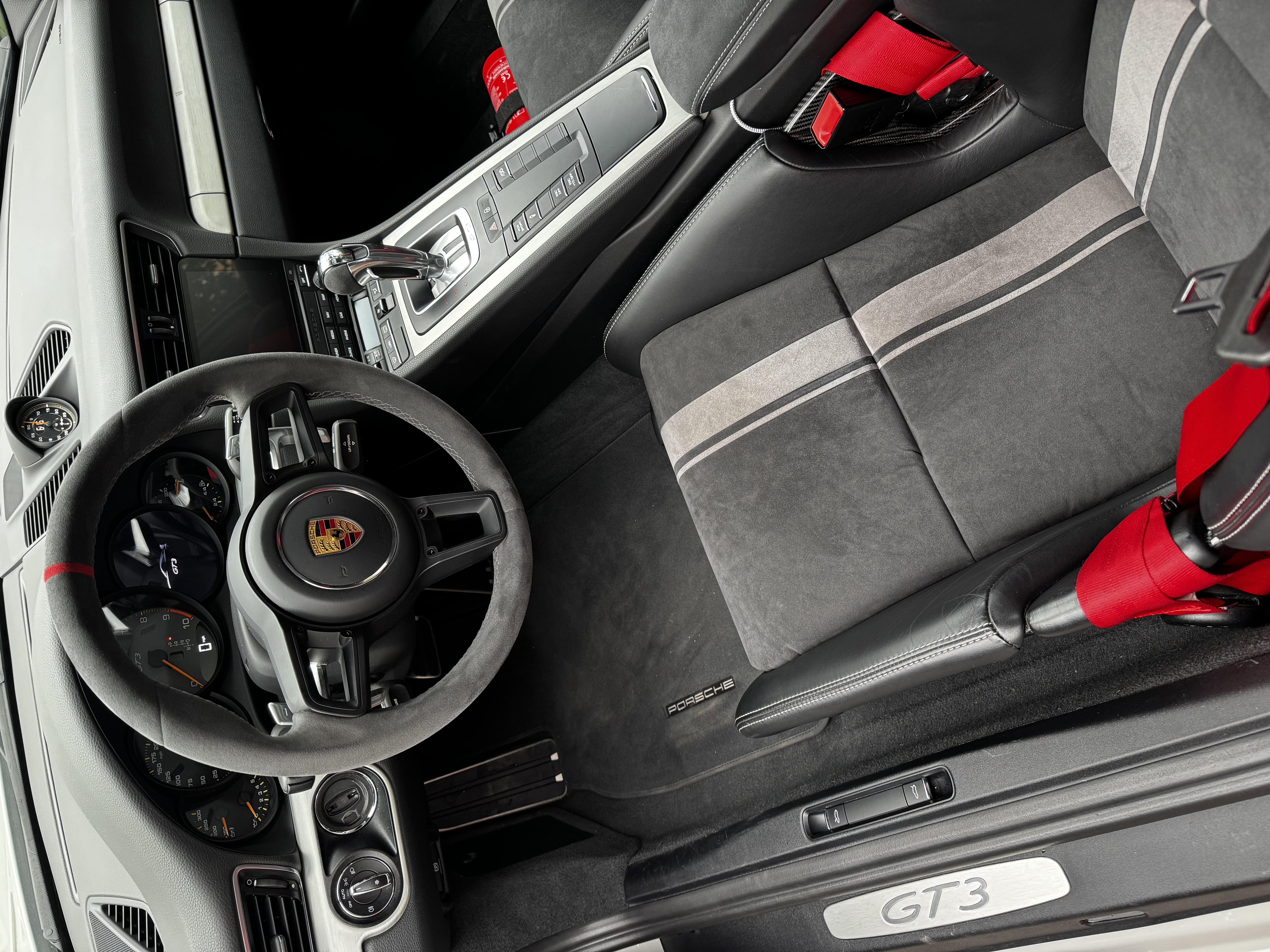 Used 2018 Porsche 911 GT3 RWD image 19