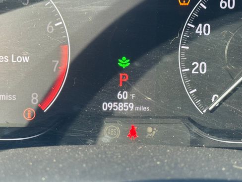 Used 2019 Honda Accord LX image 10